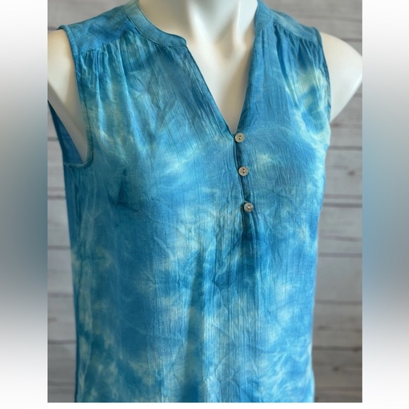 St. Johns Bay Women's Tie Dye Tunic Tank Top Size Small Blue & White Pullover - Picture 4 of 9